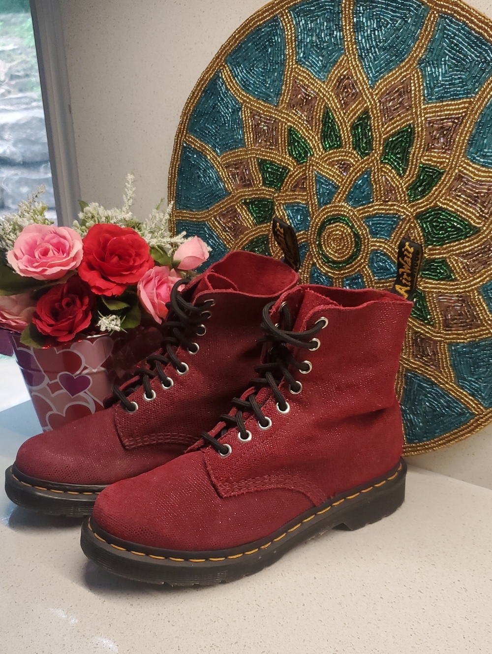 Dr. MARTENS 1460 PASCAL Glittered Burgandy Lace-Up Combat Boots (sz 6)